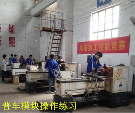 風(fēng)能系實(shí)習(xí)工廠理實(shí)一體專業(yè)課程教學(xué)有序開(kāi)展，夯實(shí)技能人才培養(yǎng)根基